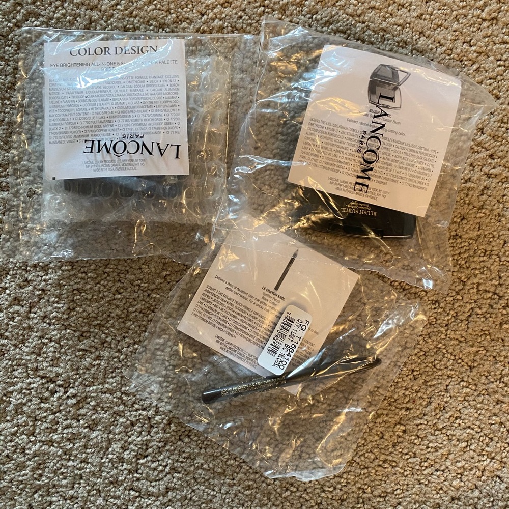 Lancôme Sample Set - Shadow, Blush, Eyeliner